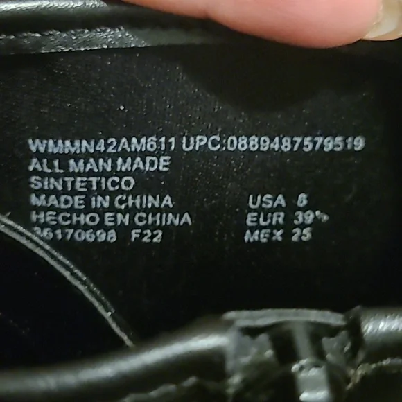 EUC/NWOT Madden NYC Black Leather White Stich Combat Boots Women's Sz 8 - Picture 10 of 12